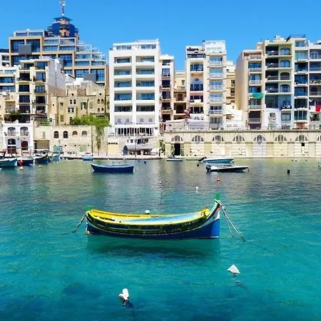 Art Deco Luxury Apartment, Location By Buena Vista Lägenhet Sliema