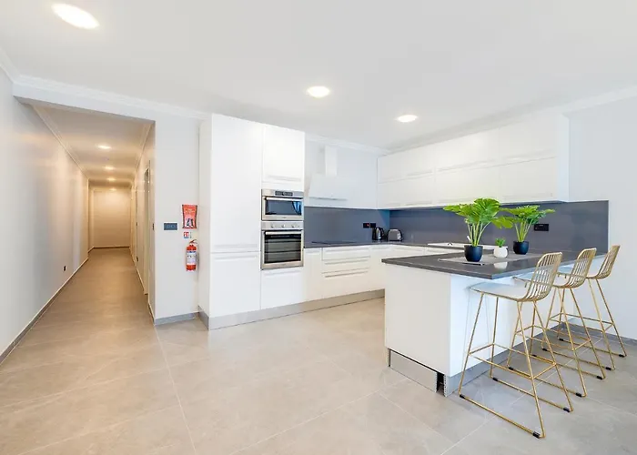 Art Deco Luxury Apartment, Location By Buena Vista Apartman Sliema